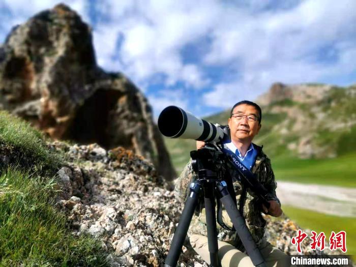 青海野生動物攝影師李善元：進(jìn)了大自然，一切煩惱都沒有了