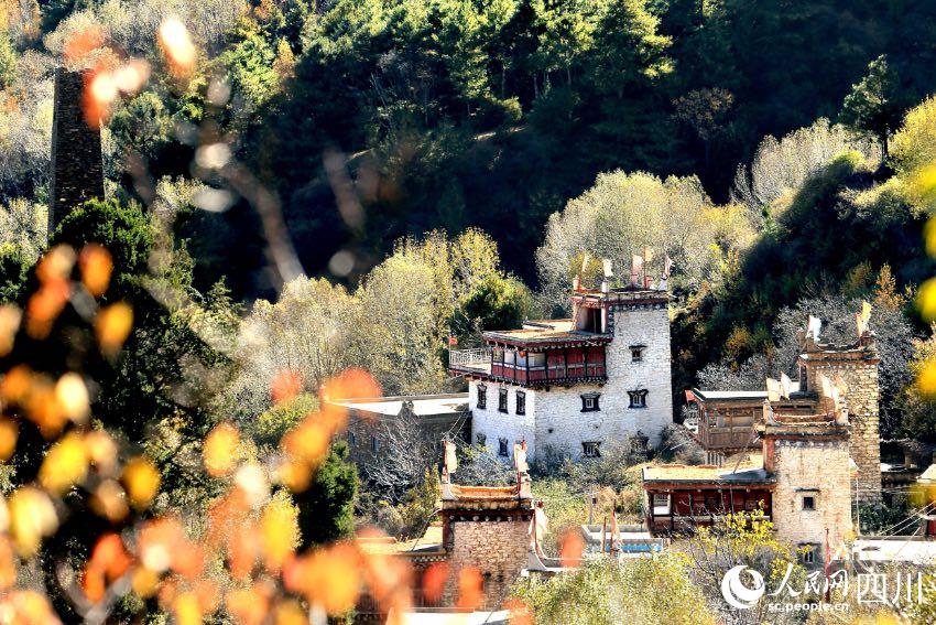 丹巴美景。李永安攝